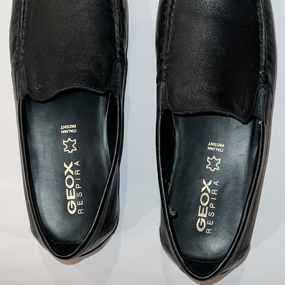 GEOX Mens Respira Black Italian Leather Loafer Driving Shoe  Size 43.5 US 10.5